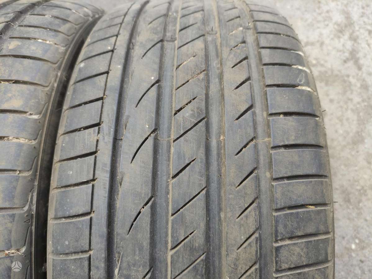 Laufenn, летние 245/40 R19