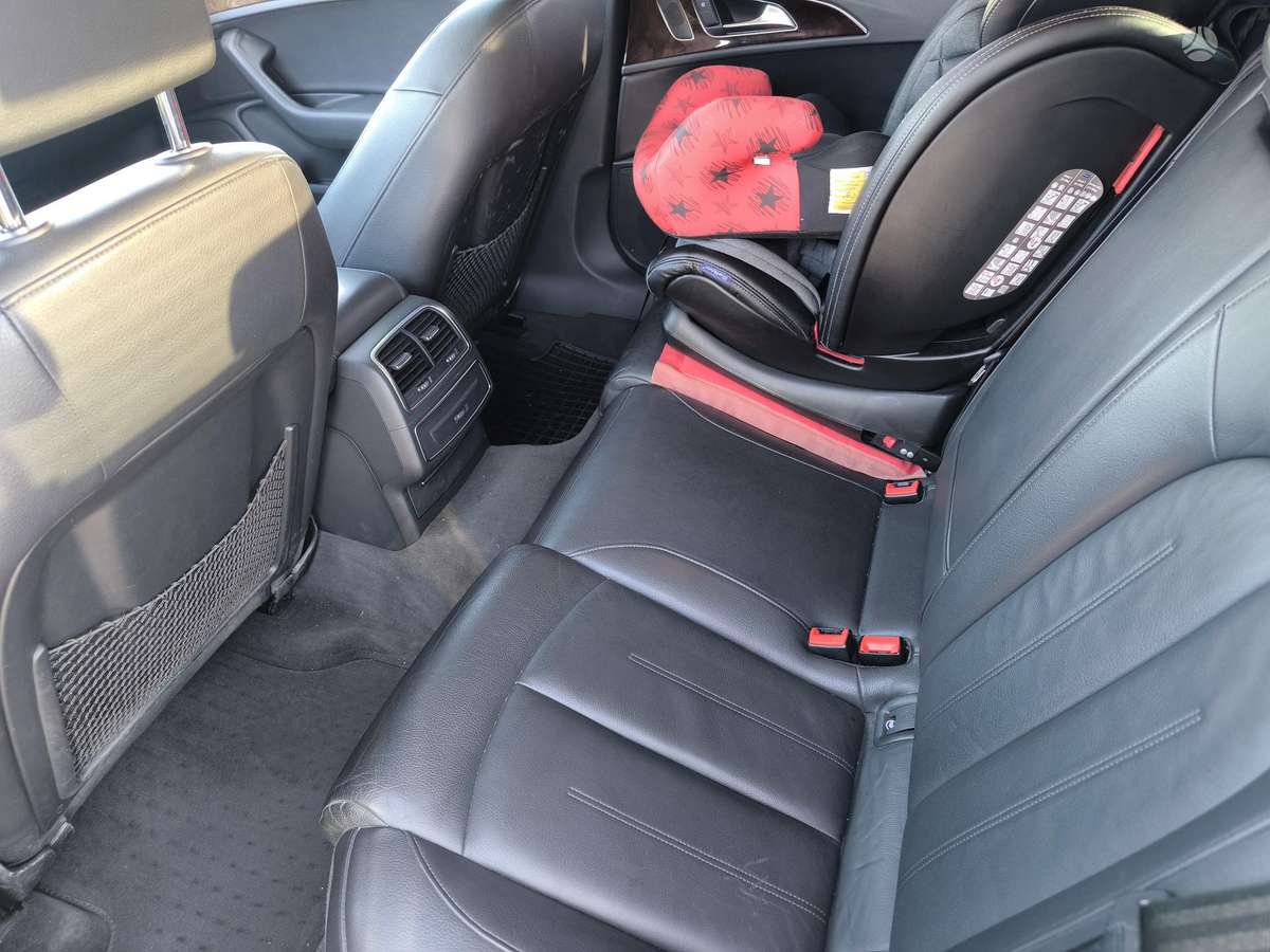 Audi A6, 2.0 l., Седан