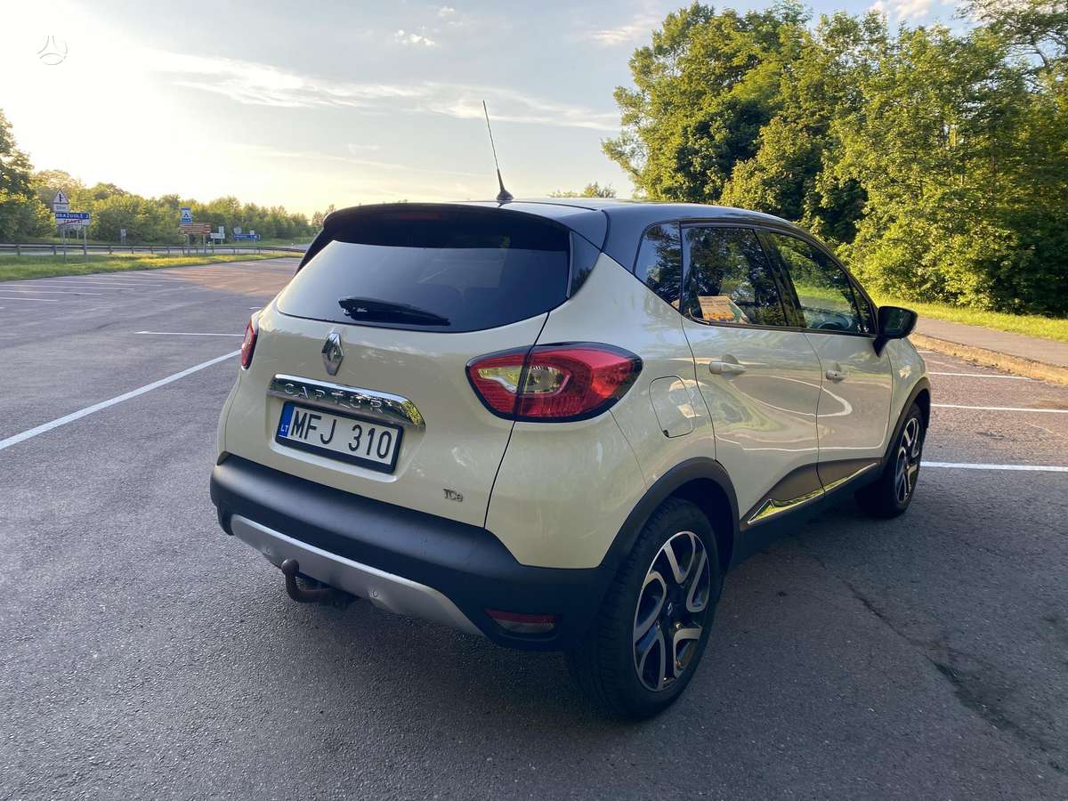 Renault Captur, 1.2 l., hatchback