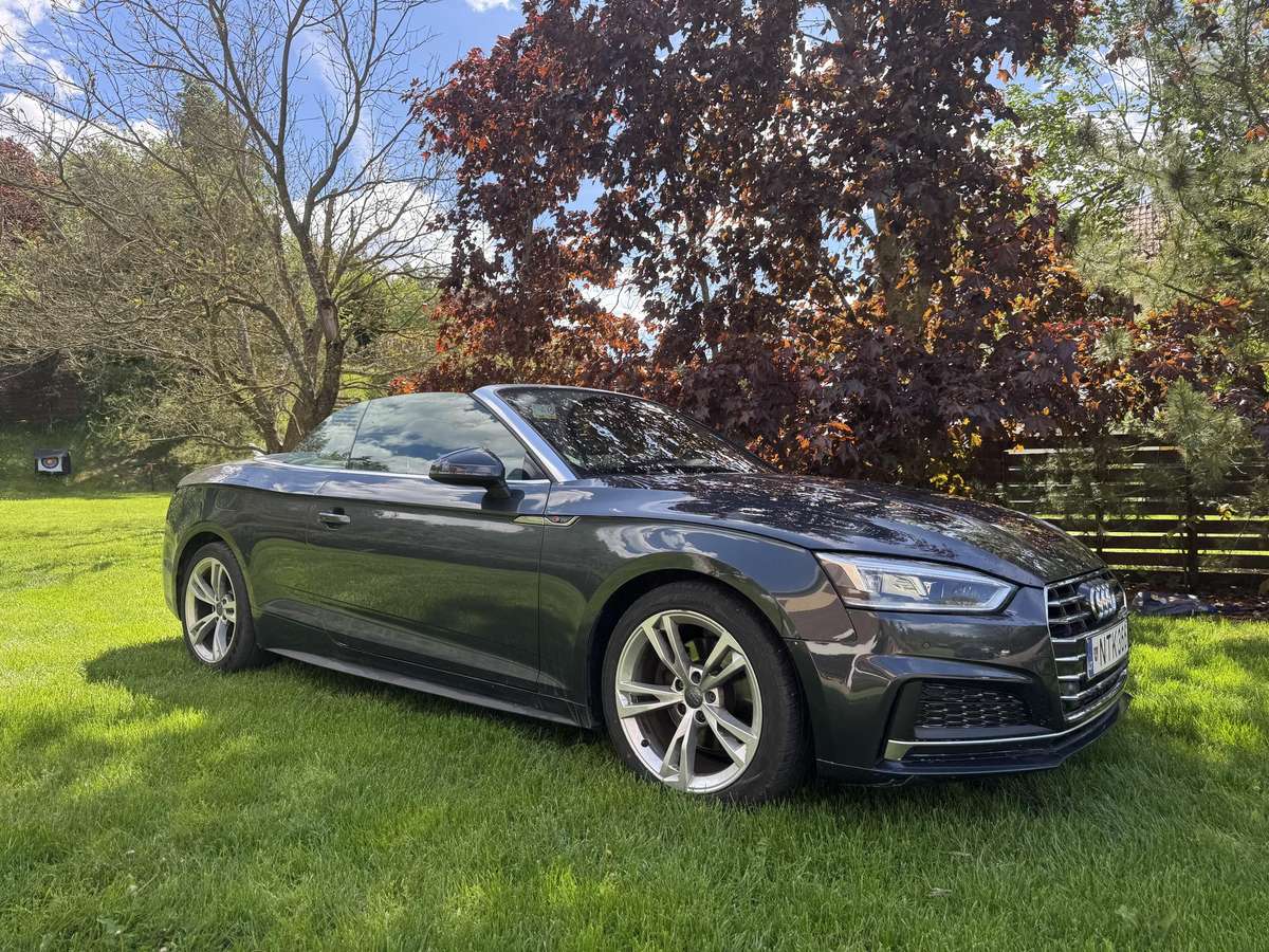 Audi A5, 2.0 l., convertible