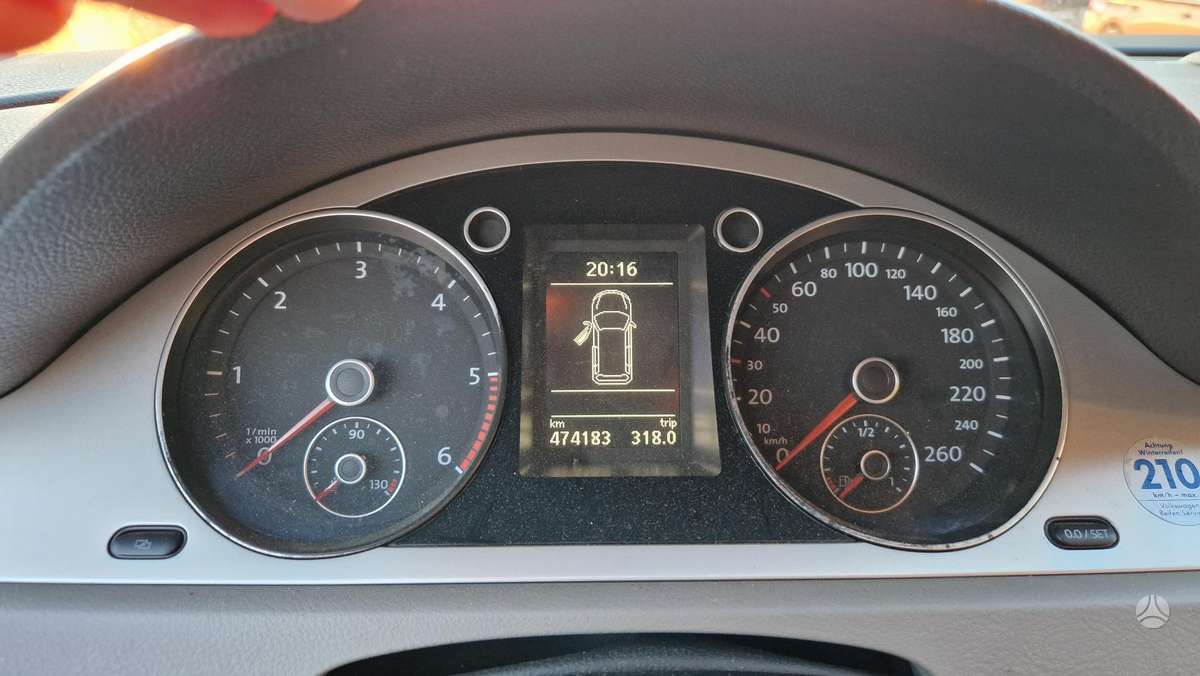 Volkswagen Passat, 2.0 l., Универсал