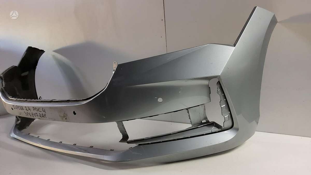 Skoda Superb, 3P0807221
