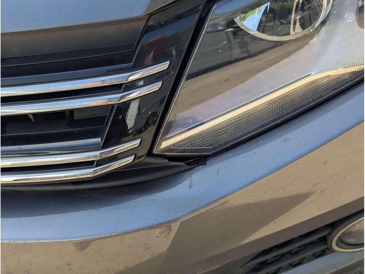 Volkswagen Tiguan engine