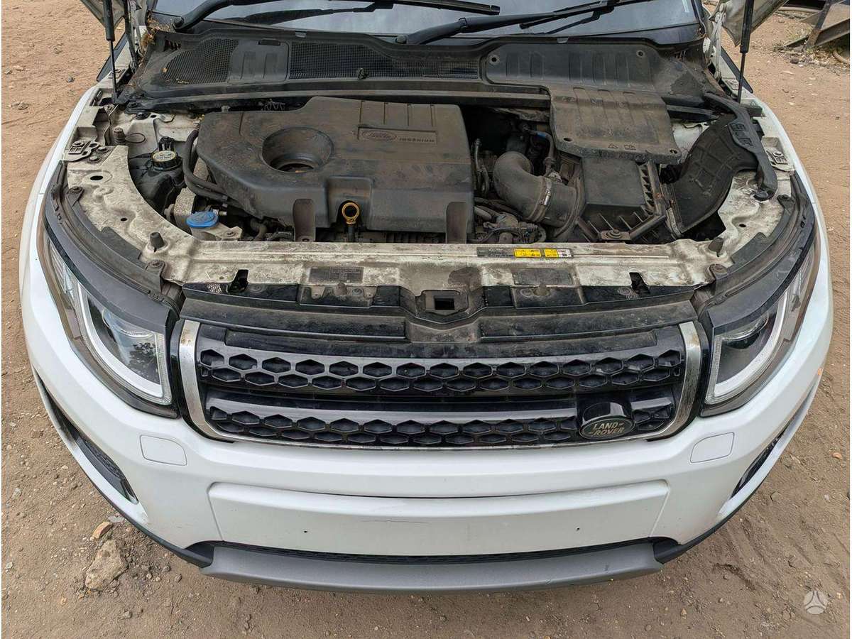Land Rover Evoque dzinējs