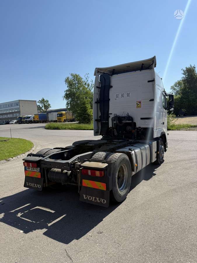 Volvo FH 460, single sleeper