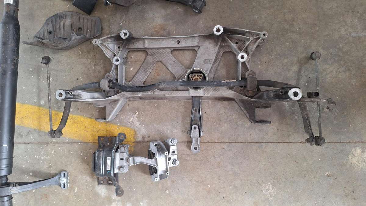 Volkswagen Passat chassis parts