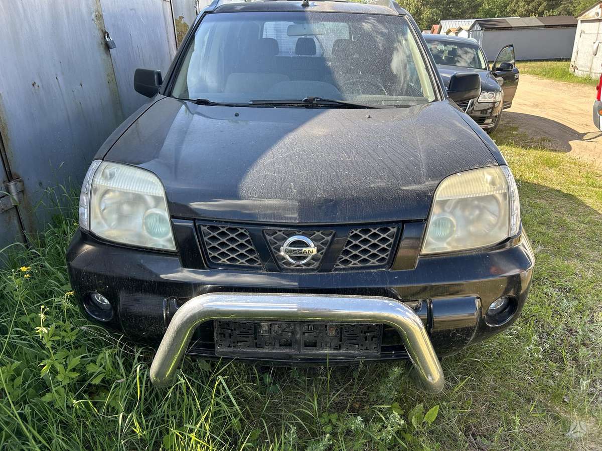 Nissan X-Trail Dalis pristatome
