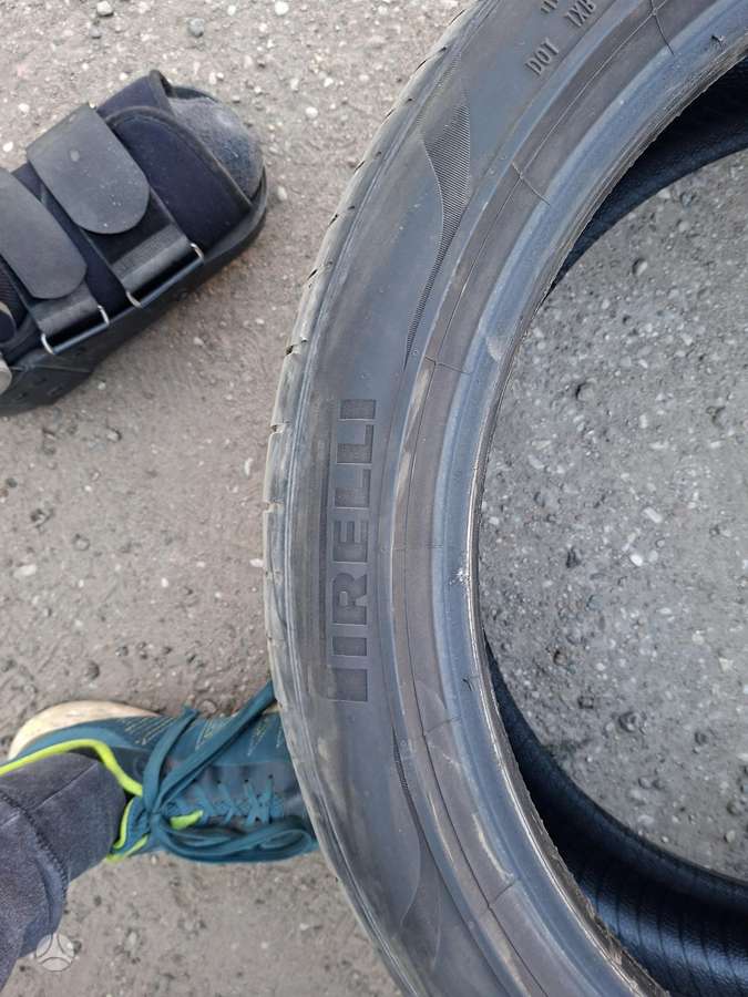 Pirelli, summer 235/45 R20