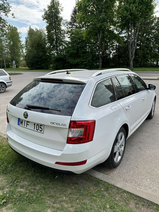Škoda Octavia - 4