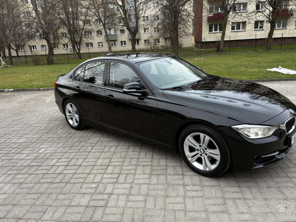 BMW 320, 2.0 l., Седан