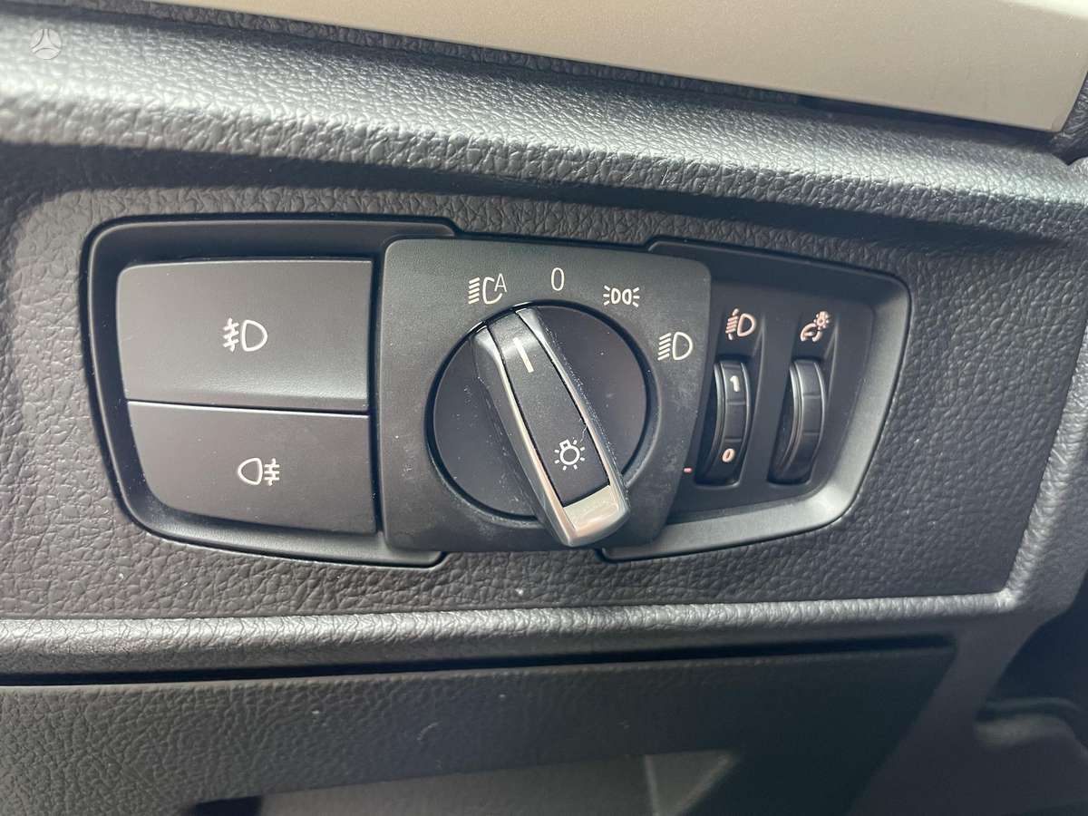 BMW 118, 2.0 l., hatchback