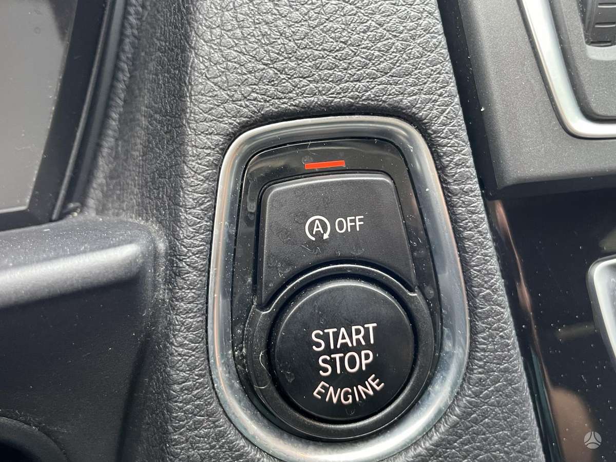 BMW 118, 2.0 l., hatchback