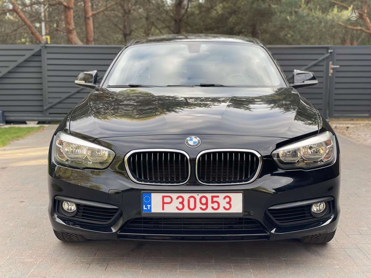 BMW 118, 2.0 l., hatchback