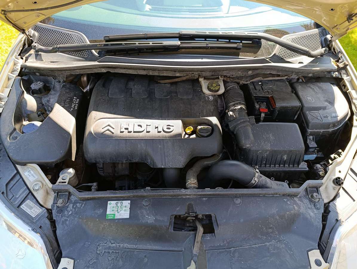 Citroen C4, 2.0 l., hatchback
