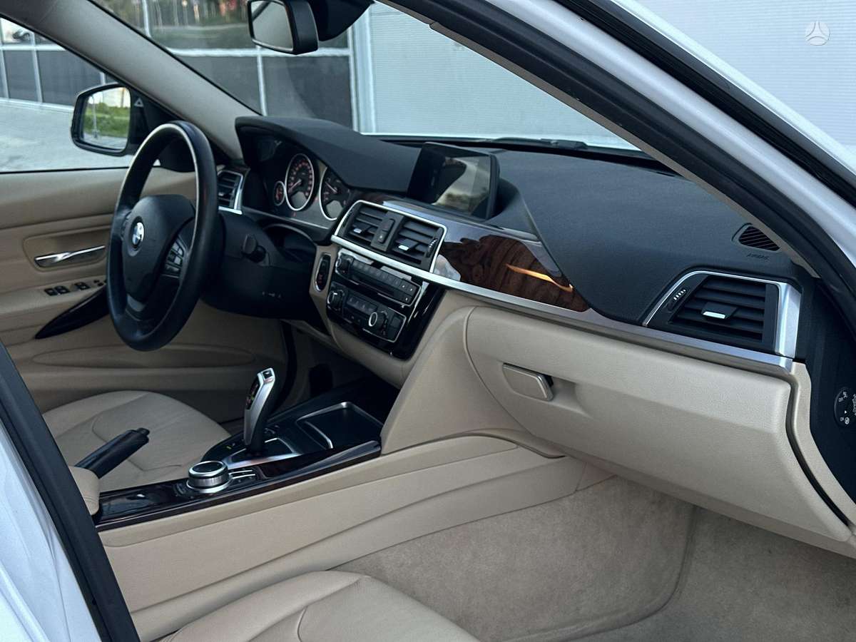 BMW 320, 2.0 l., universalas
