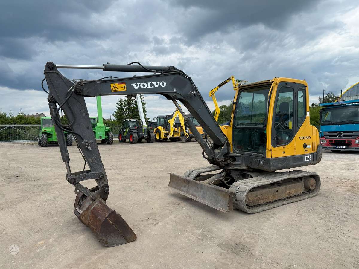 Volvo EC55, мини-экскаваторы