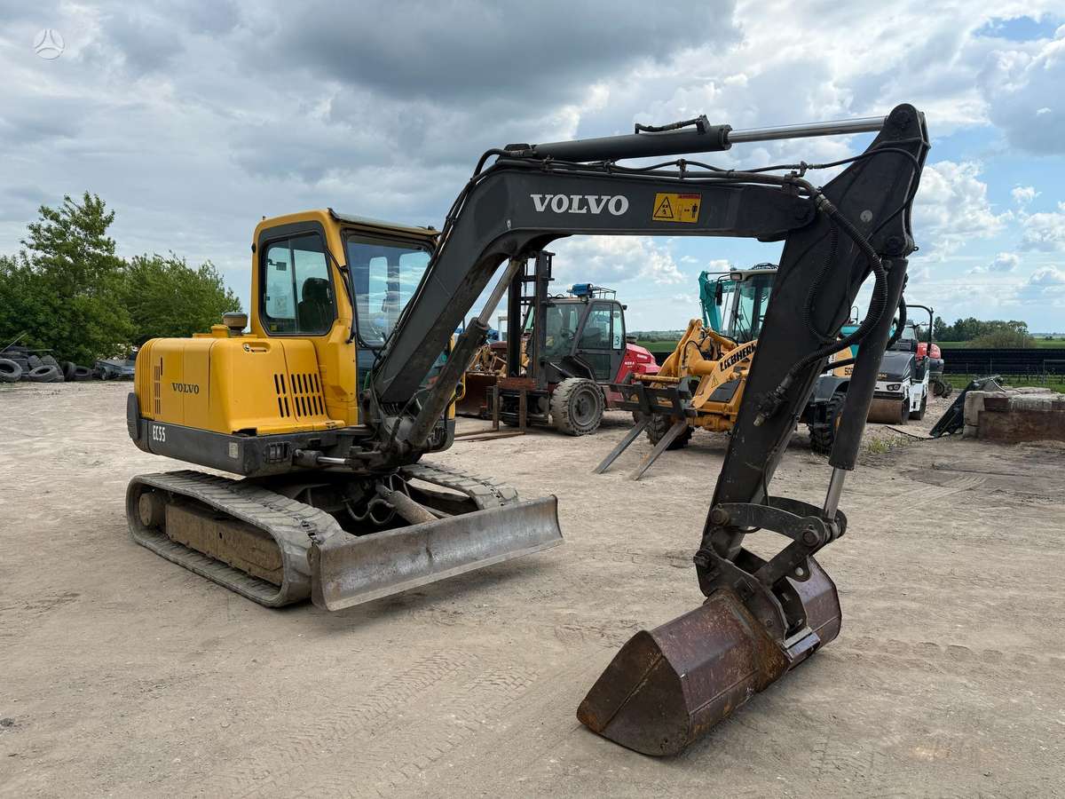Volvo EC55, mini excavator