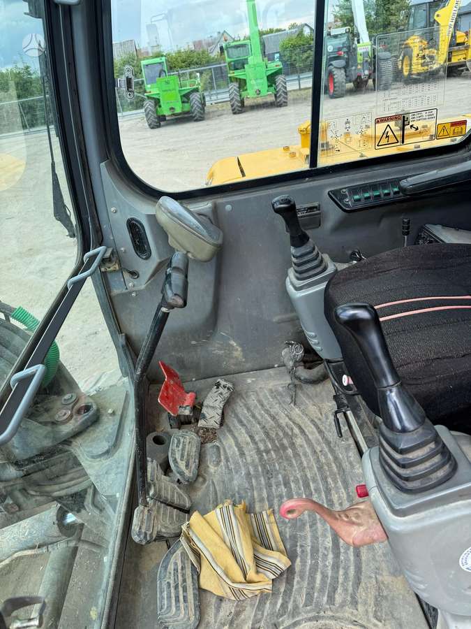 Volvo EC55, мини-экскаваторы
