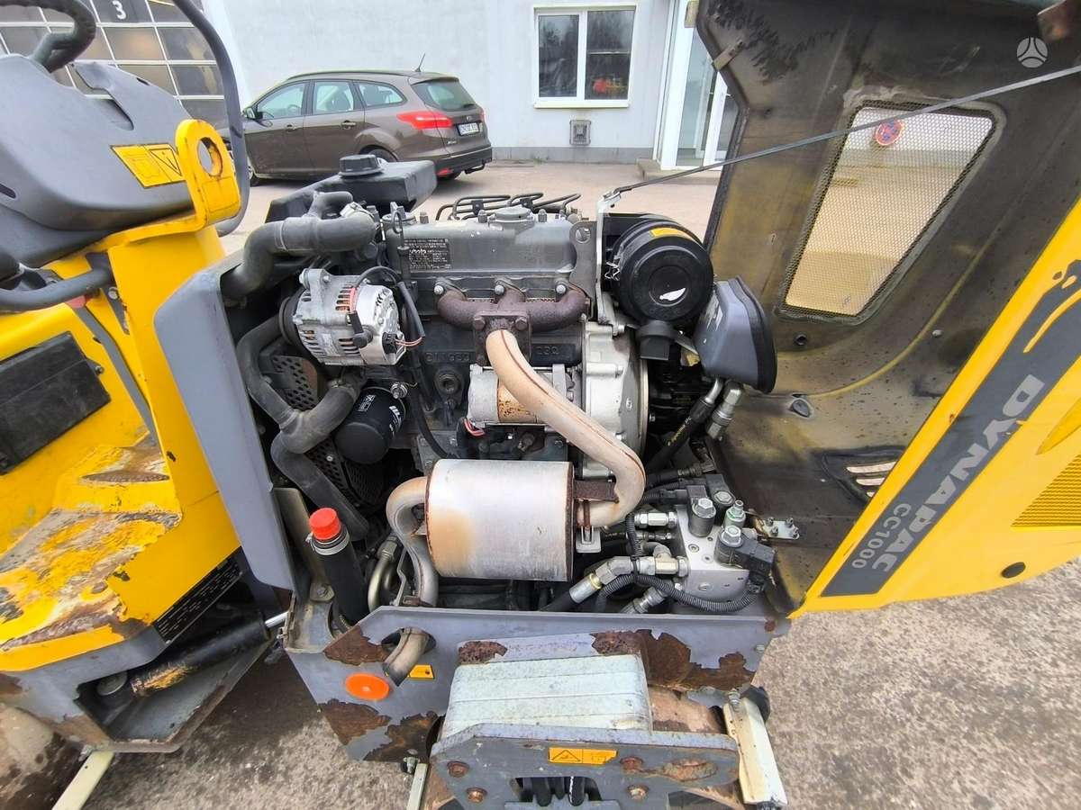 Dynapac CC1000, vibrator / compactor
