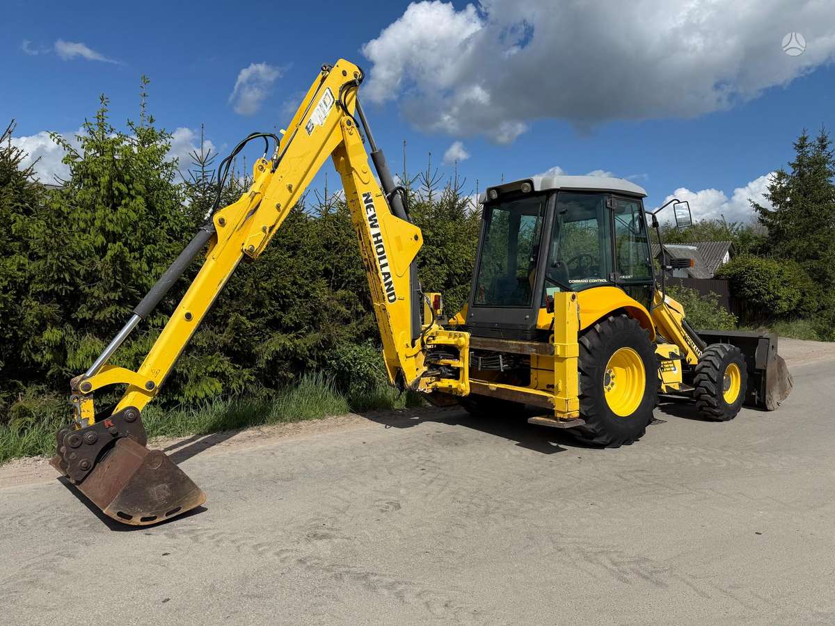 New Holland LB110B-4PT, excavator loader