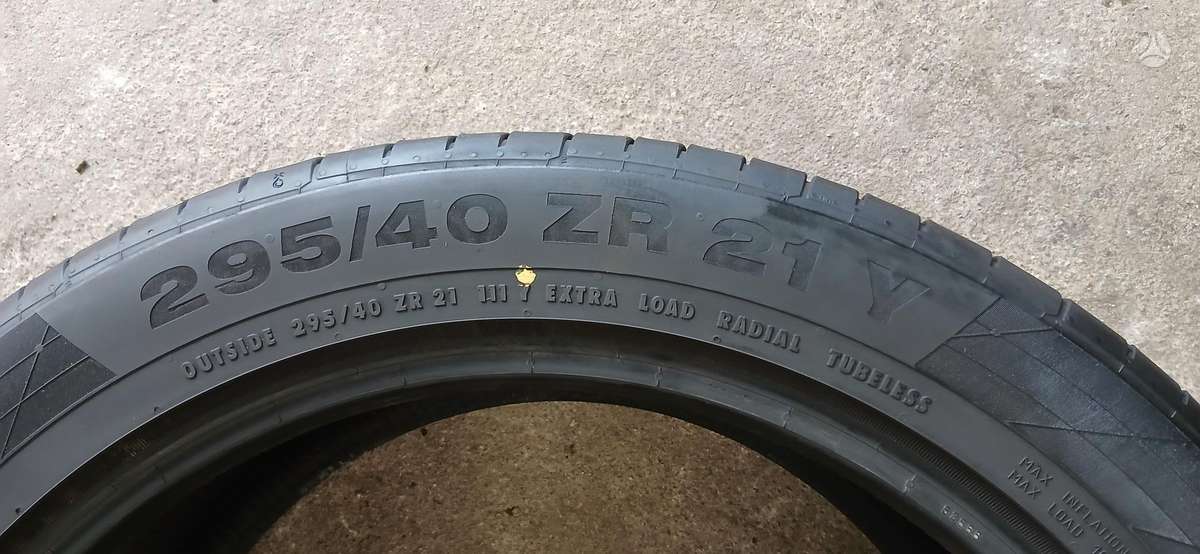Continental, summer 295/40 R21