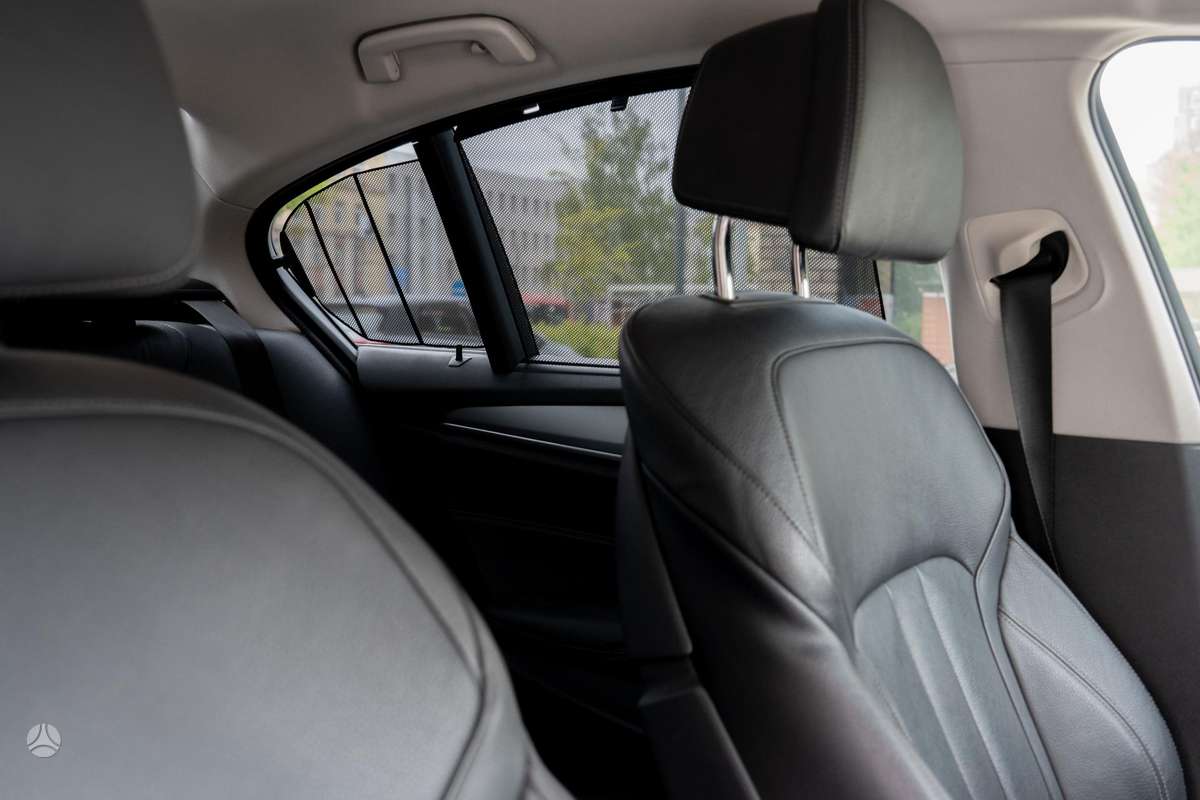 BMW 520, 2.0 l., Седан