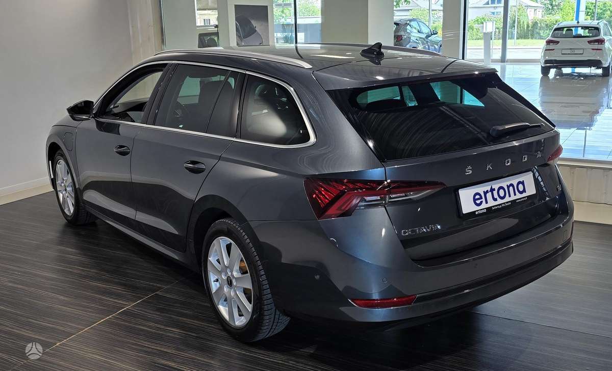 Škoda Octavia - 4
