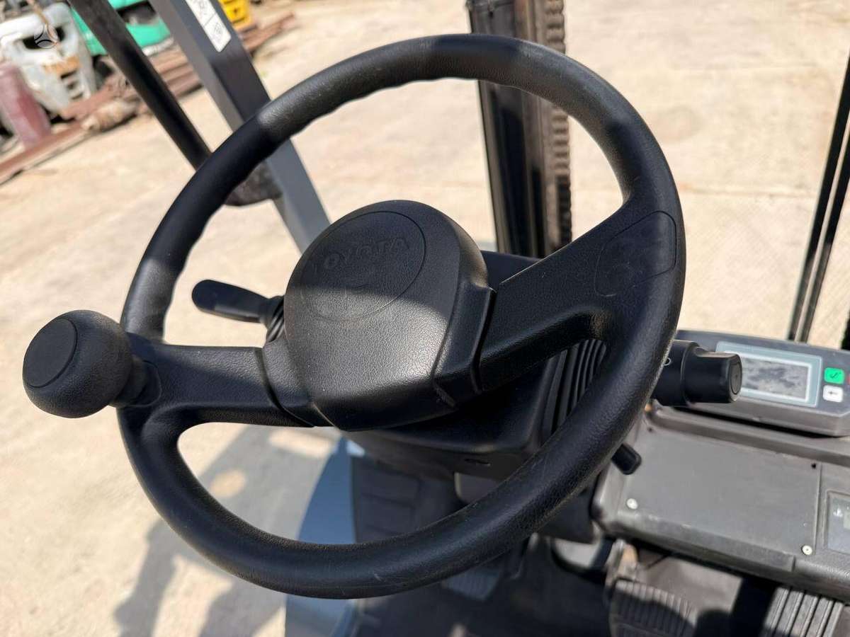 Toyota 02-8FGF25, forklifts