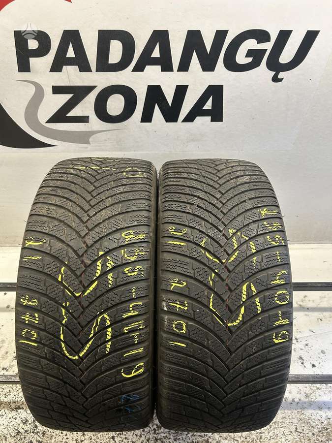 Firestone Winterhawk 5, winter 235/40 R19
