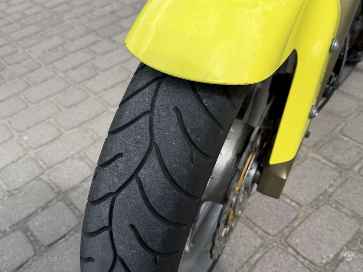 Kawasaki ER 649cc, street / classic