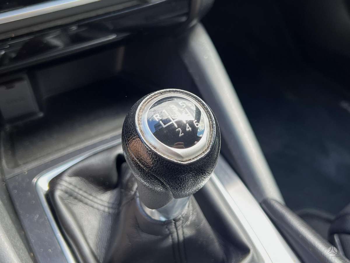 Mazda 6, 2.2 l., Универсал