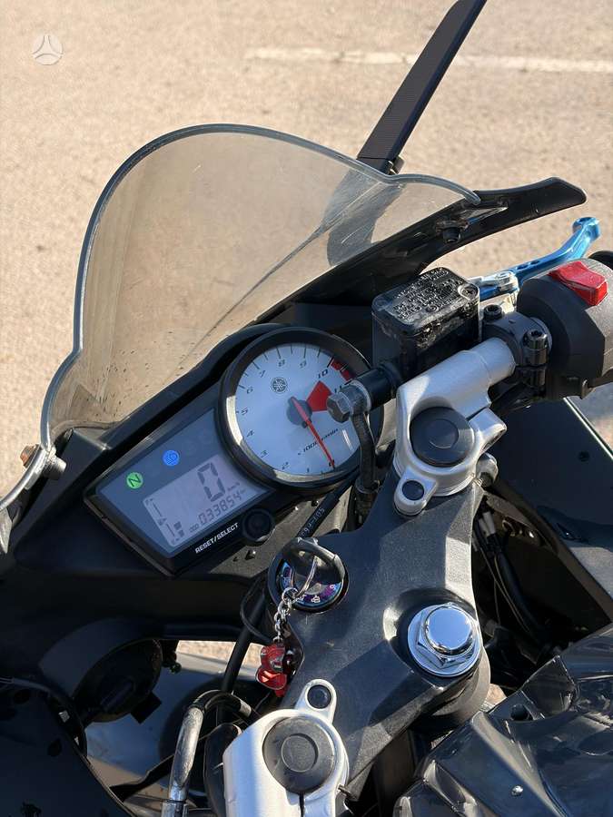 Yamaha YZF 125cc, superbikes