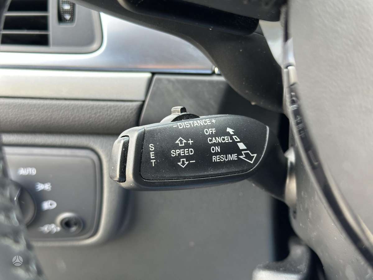 Audi A6, 3.0 l., Седан