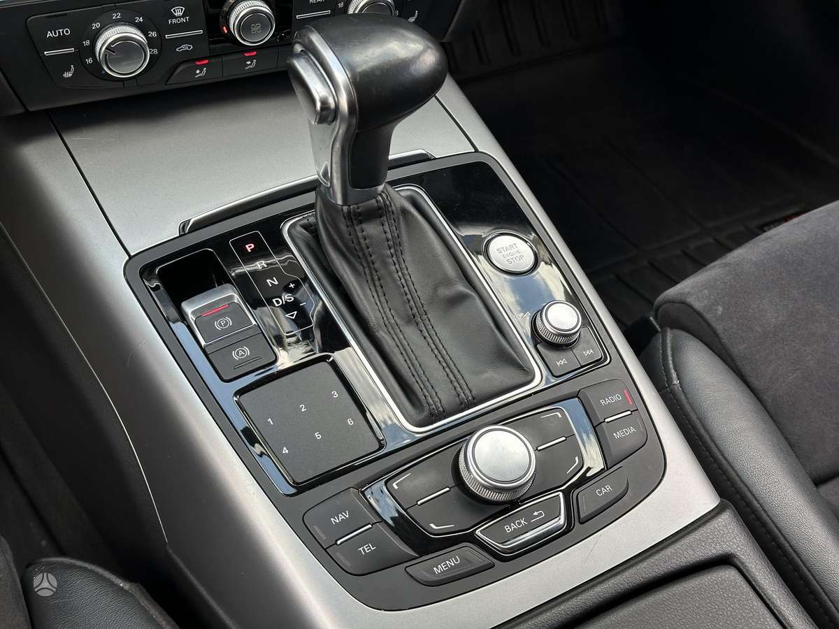 Audi A6, 3.0 l., Седан