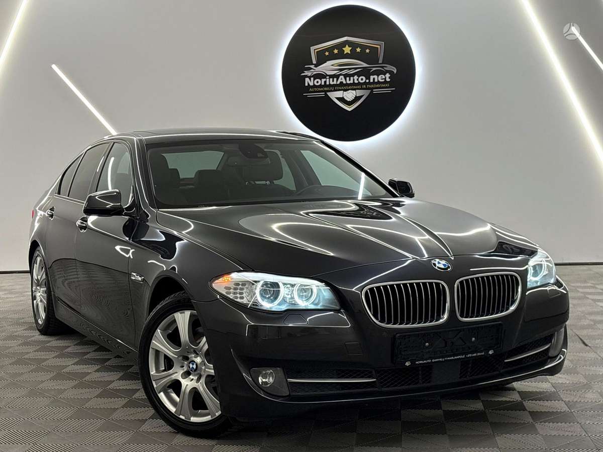 BMW 520, 2.0 l., Седан