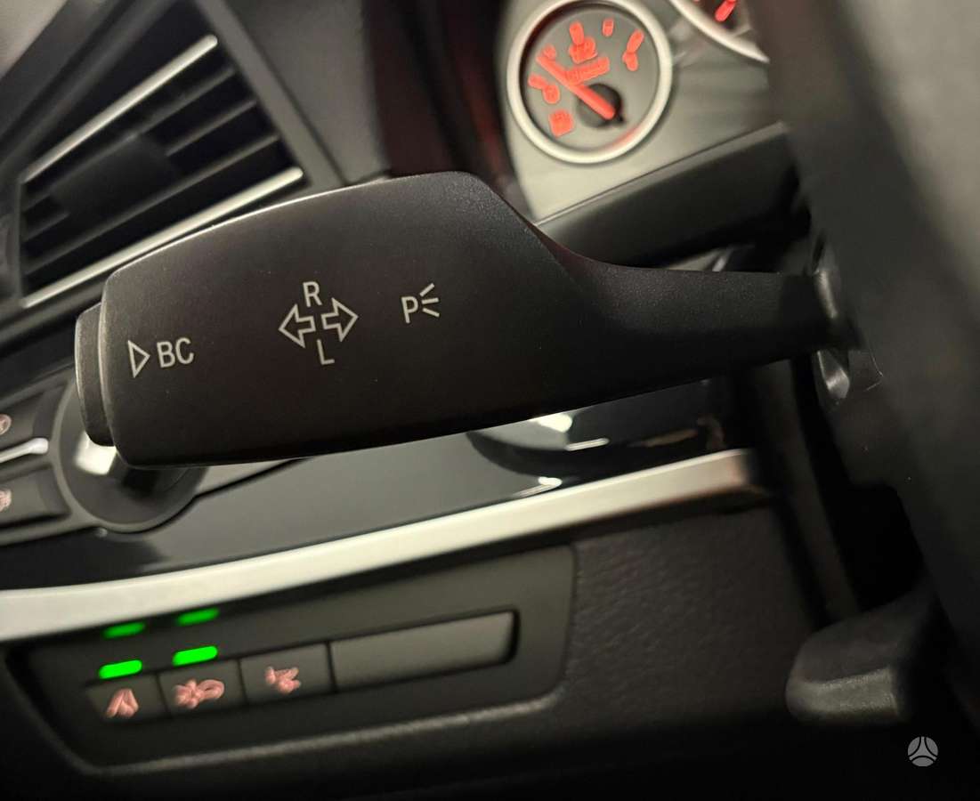 BMW 520, 2.0 l., Седан