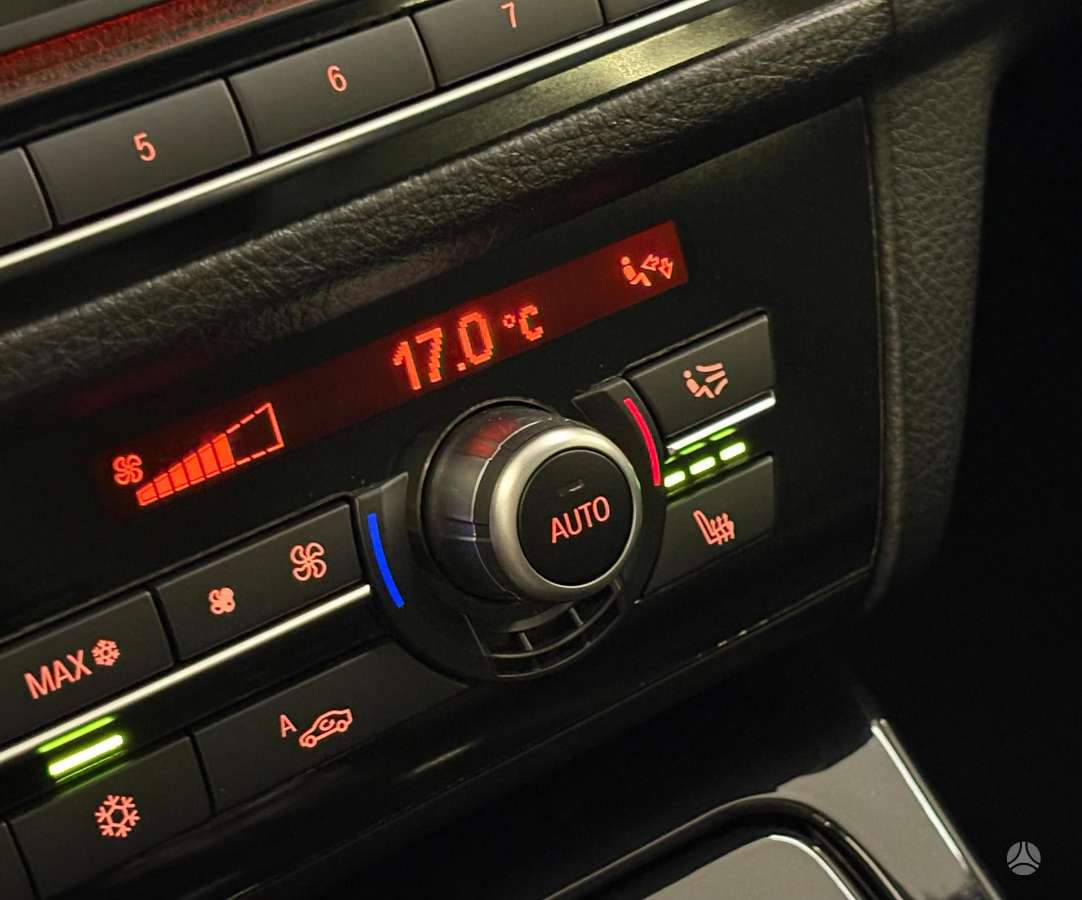 BMW 520, 2.0 l., Седан