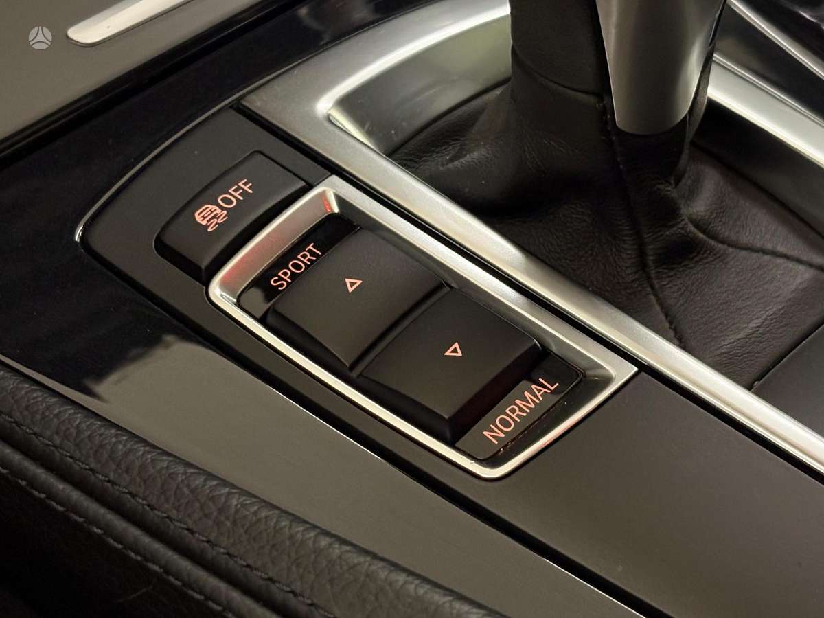 BMW 520, 2.0 l., Седан