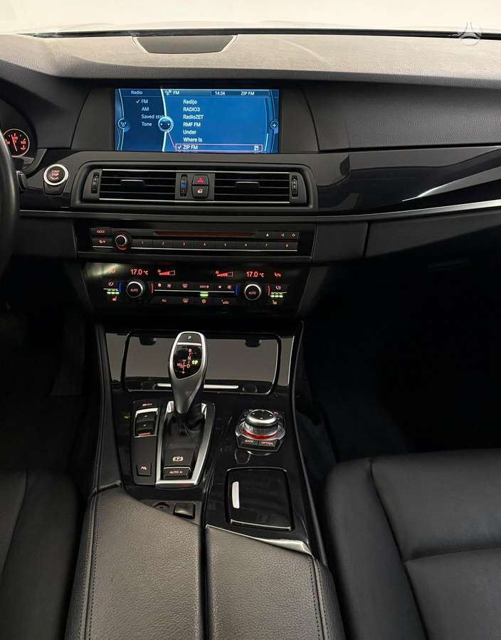 BMW 520, 2.0 l., Седан
