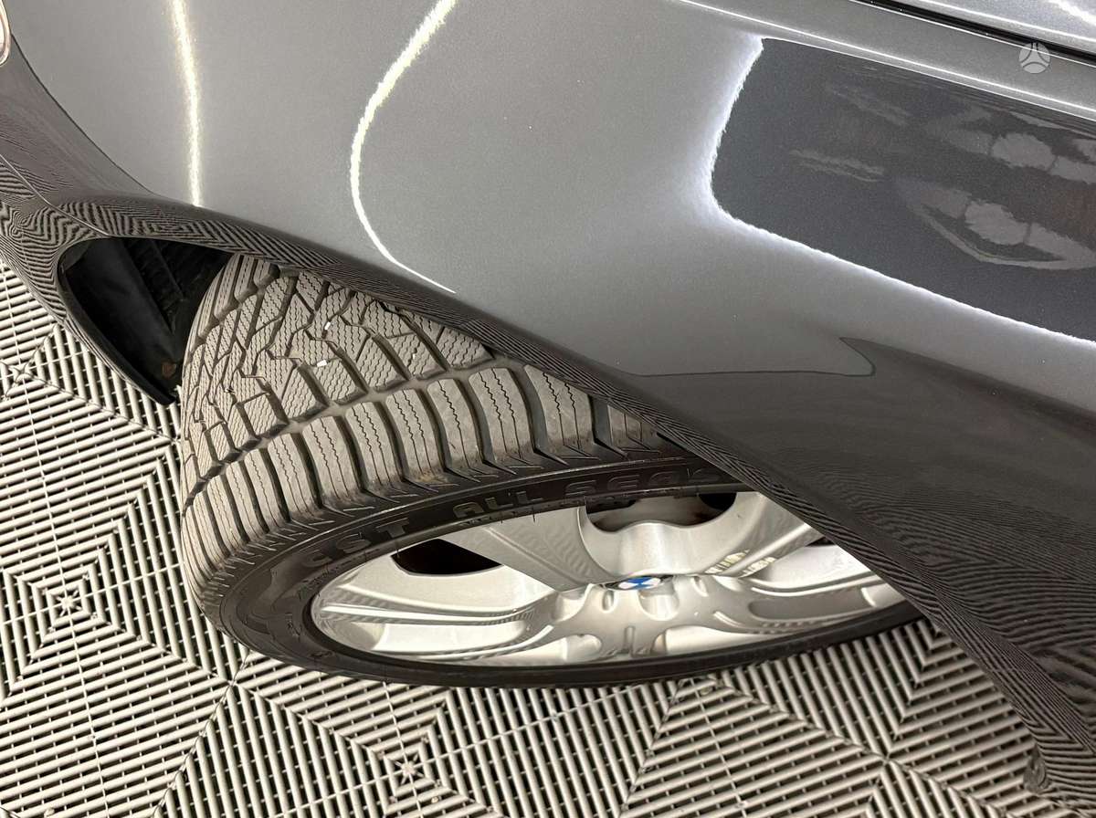 BMW 520, 2.0 l., Седан