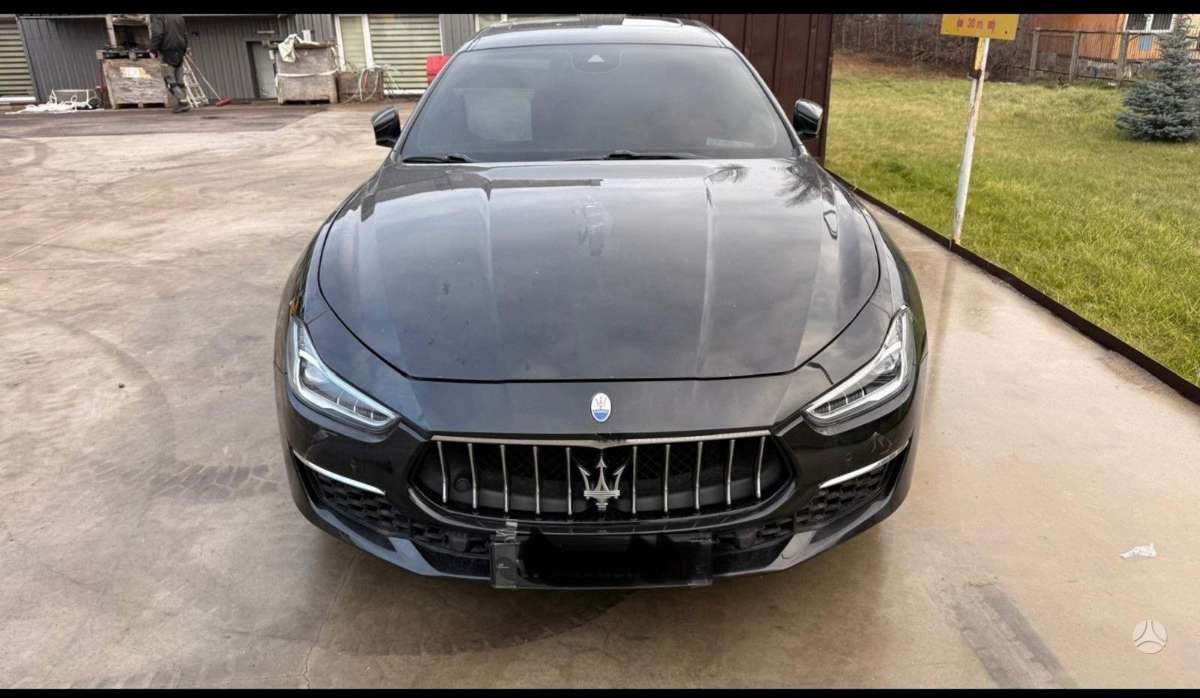 Maserati Ghibli Dalimis variklis irgi tik dalimis