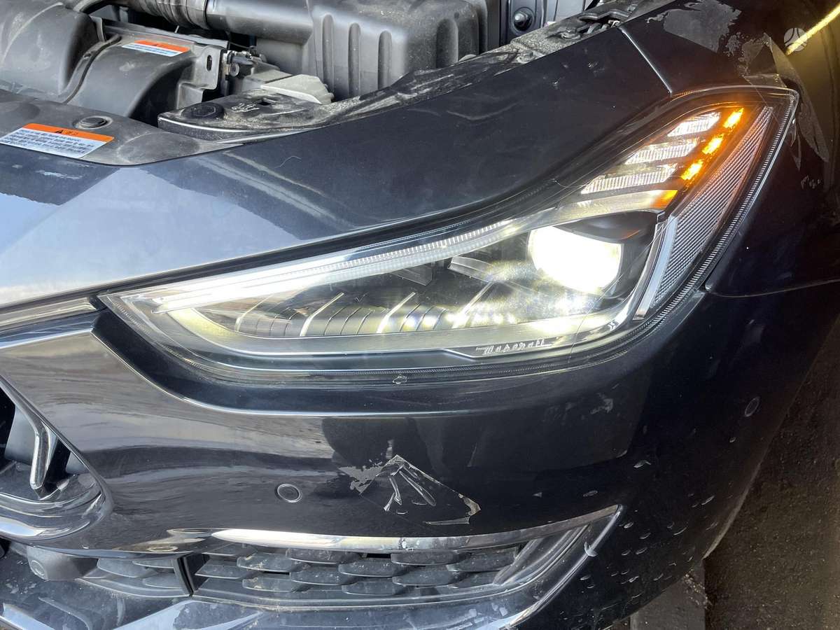 Maserati Ghibli Dalimis variklis irgi tik dalimis
