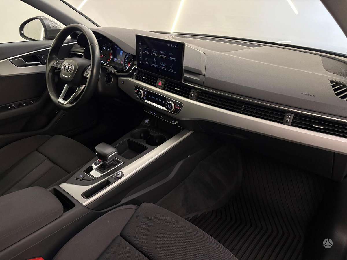 Audi A4, 2.0 l., Универсал