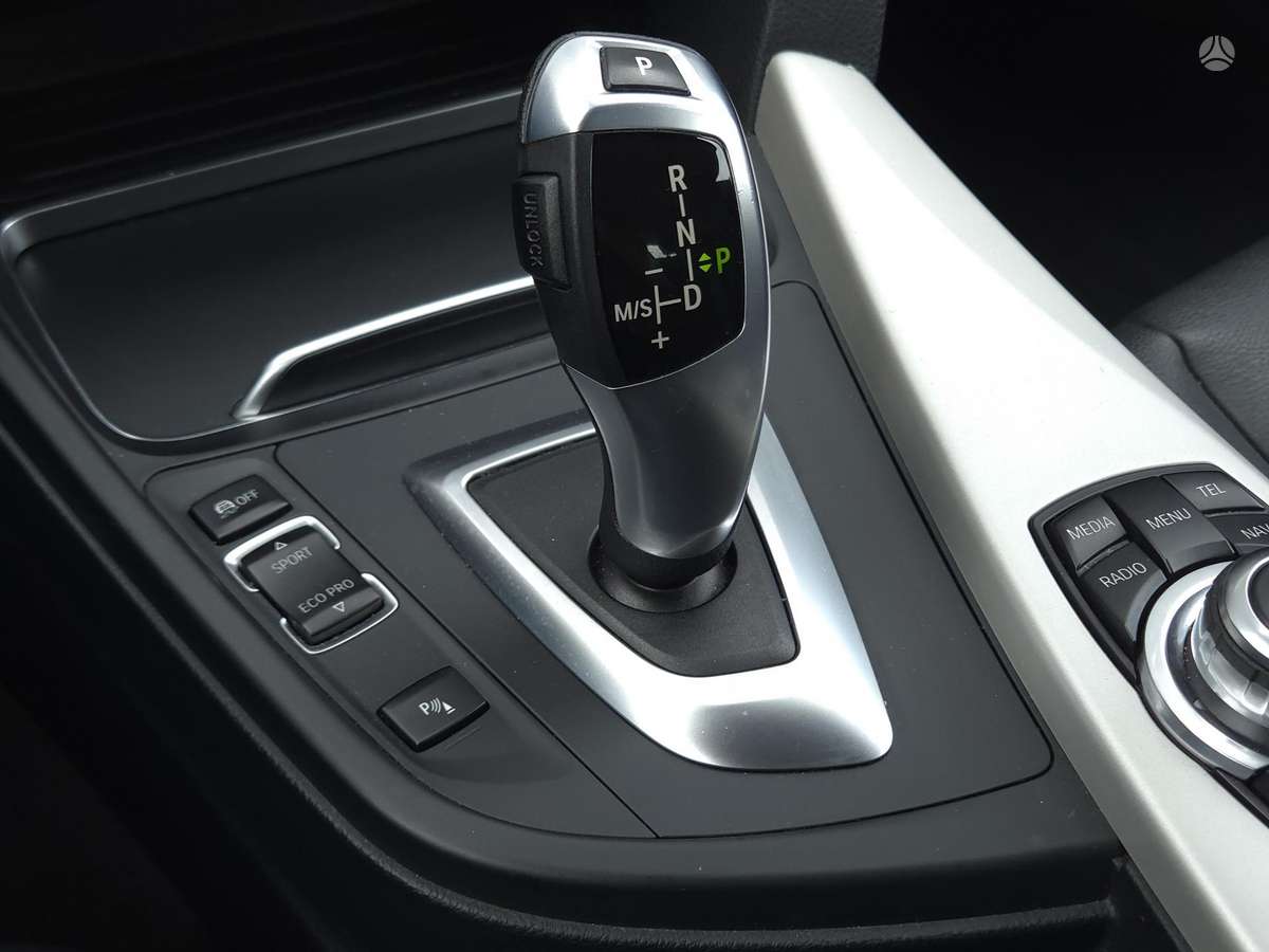BMW 320, 2.0 l., universalas