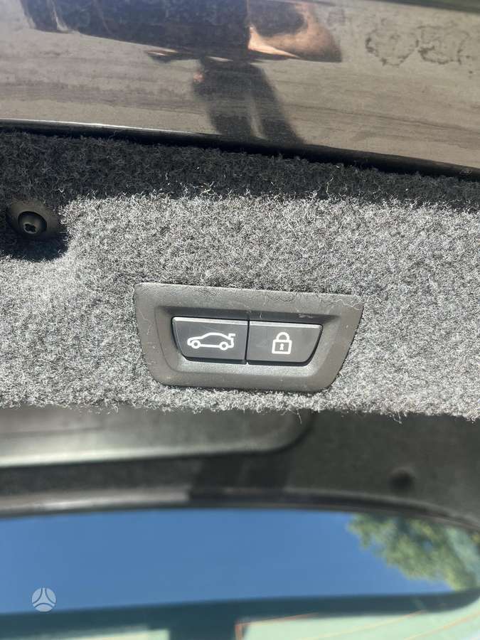 BMW 520, 2.0 l., Седан