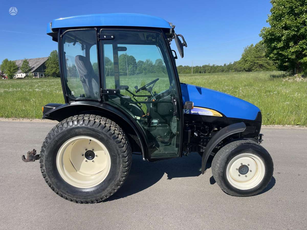 New Holland Tce50, тракторы