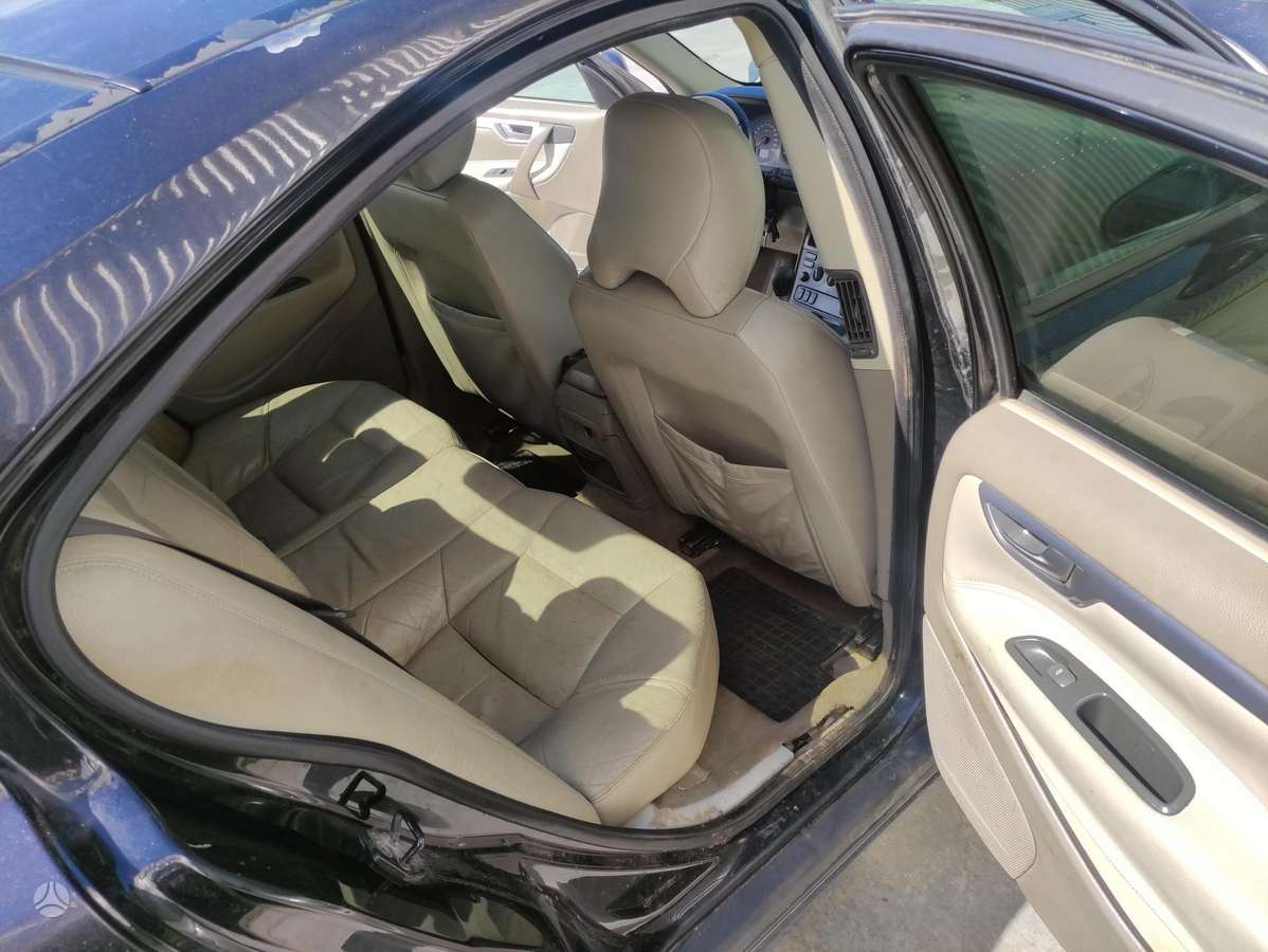 Volvo S60, 2.4 l., Седан