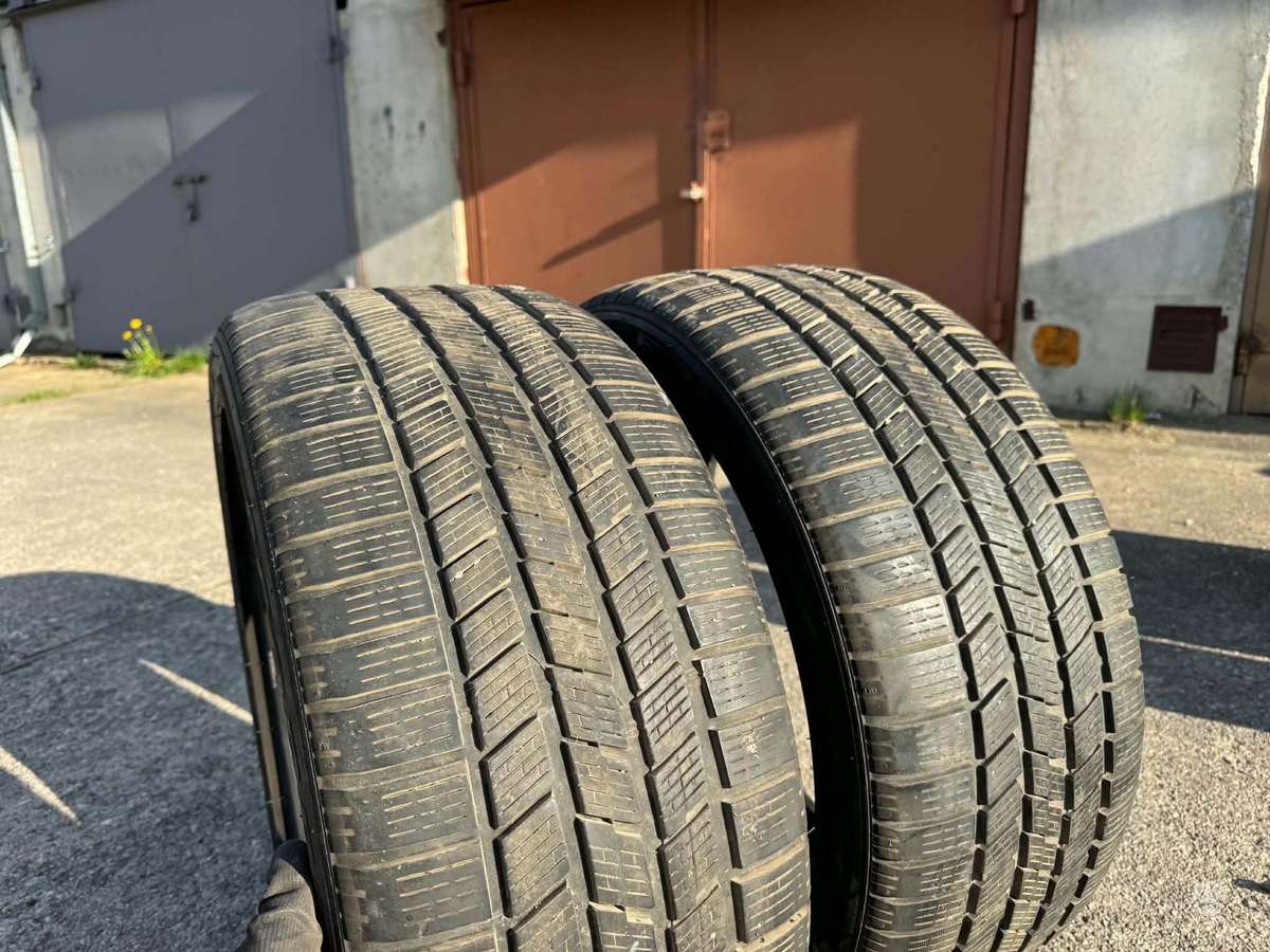 Pirelli Scorpion, winter 275/40 R20