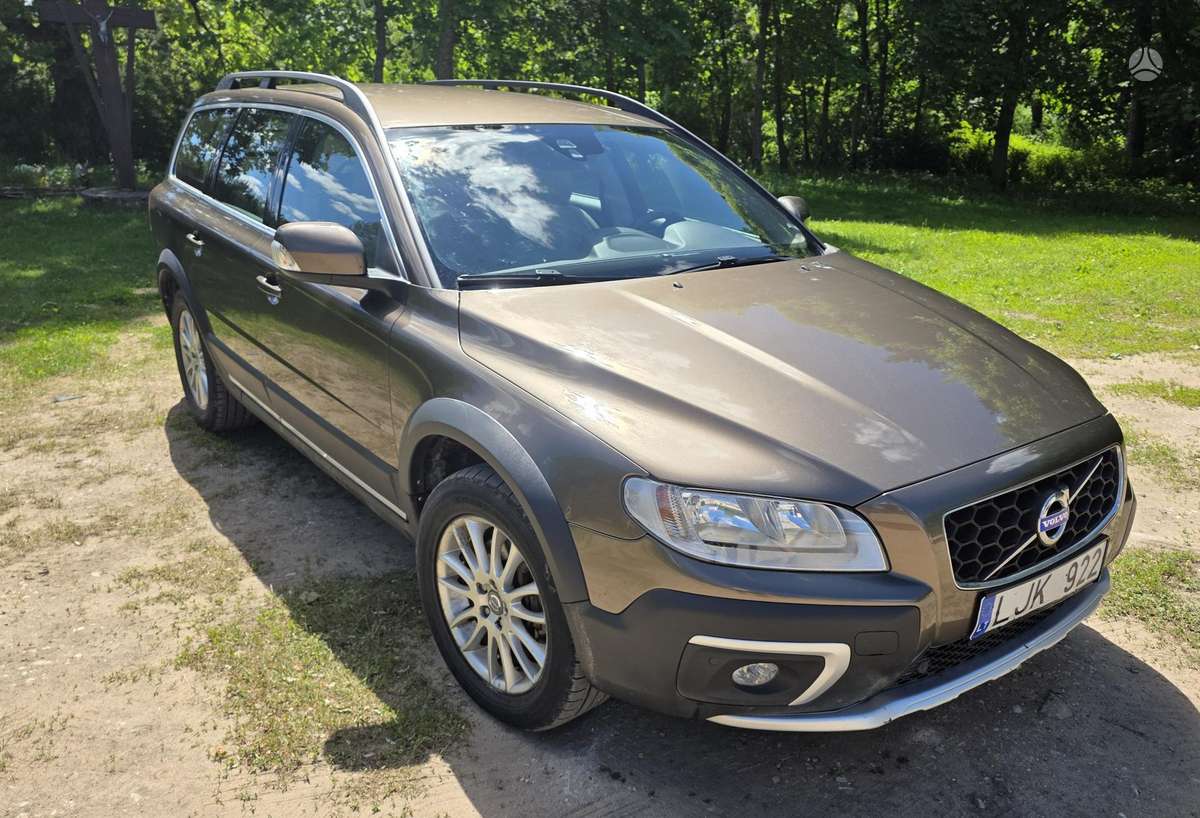 Volvo XC70 - 2