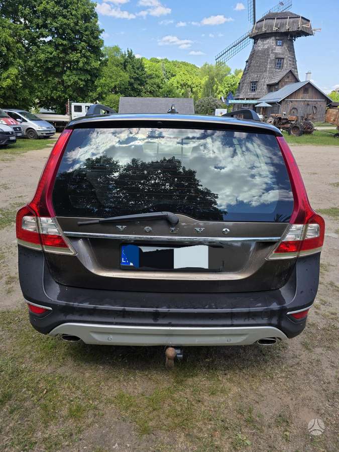 Volvo XC70 - 5